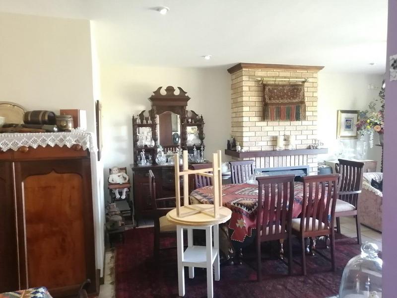 5 Bedroom Property for Sale in Outeniqua Strand Western Cape